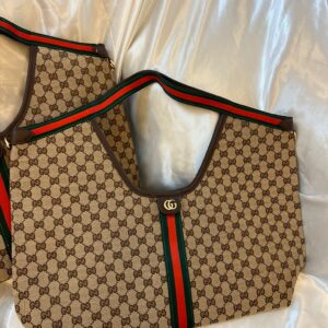 جوتشي حجم كبير مناسبة للجامعة والعمل