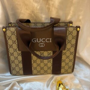 حقيبة جوتشي حجم  وسط لون بني