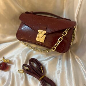 حقيبة  لويس فيتون لون برغندي