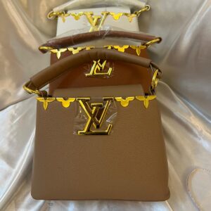 حقيبة لويس فيتون لون بيج  مع علبة