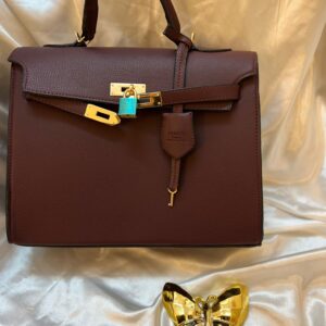 حقيبة هيرمز حجم كبير لون برغندي