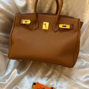 حقيبة هيرمز لون عسلي