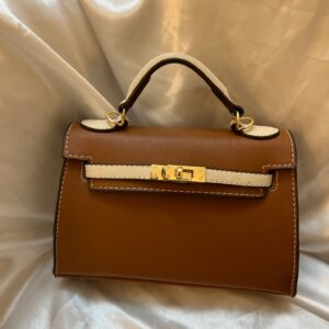 حقيبة هيرمز لون عسلي
