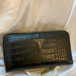 محفظة جيس لون اسود حجم كبير