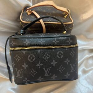 حقيبة مكياج لويس فيتون