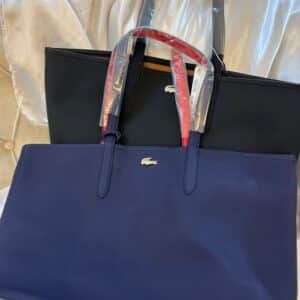 حقيبة لاكوست  لون كحلي حجم كبير