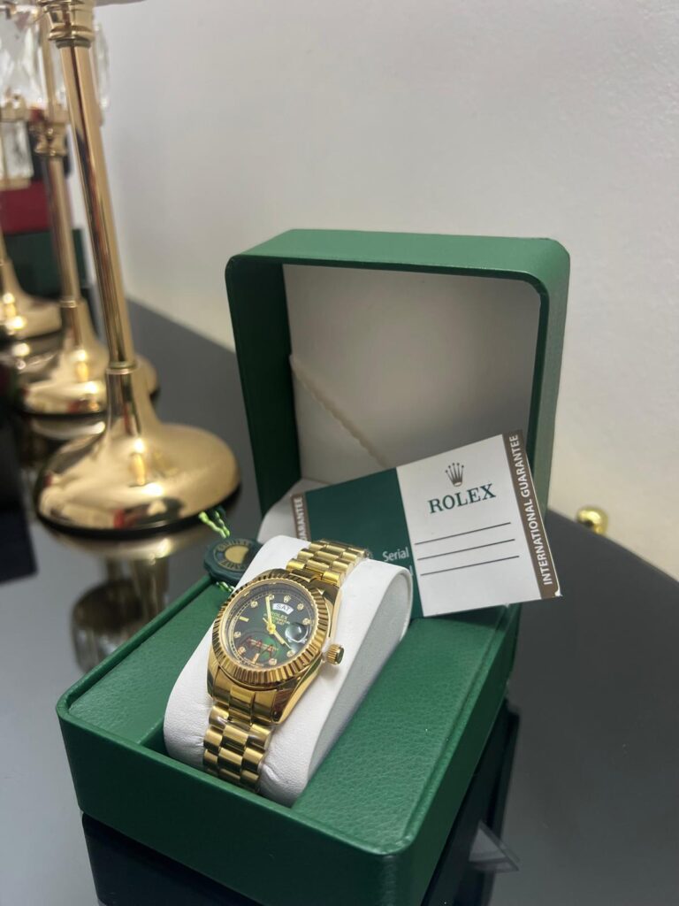 ساعة رولكس