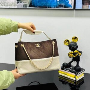 حقيبة شانيل